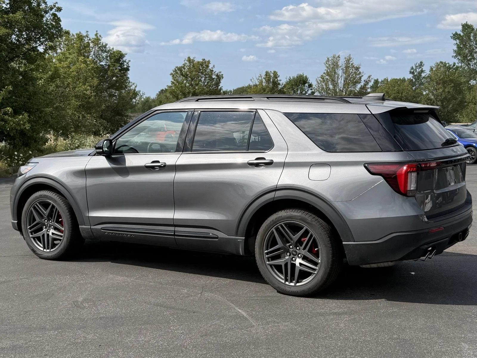 Used 2025 Carbonized Gray Ford ST image 5