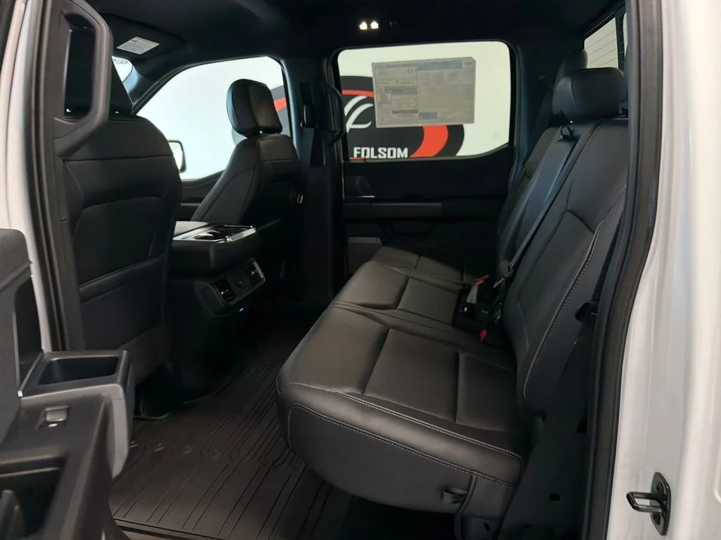 New 2026 Oxford White Ford Lariat® image 14