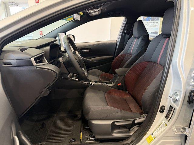 2026 Toyota Corolla SE - Photo 27