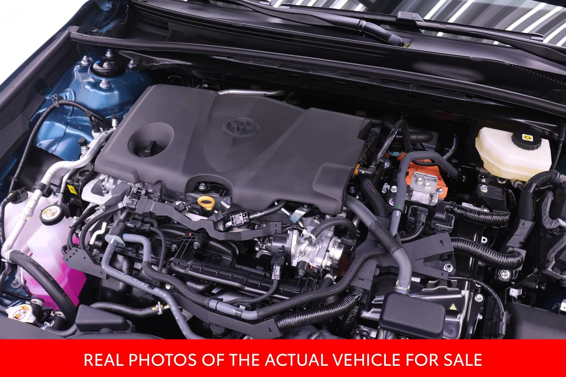New 2026 Ocean Gem Toyota  SE image 17