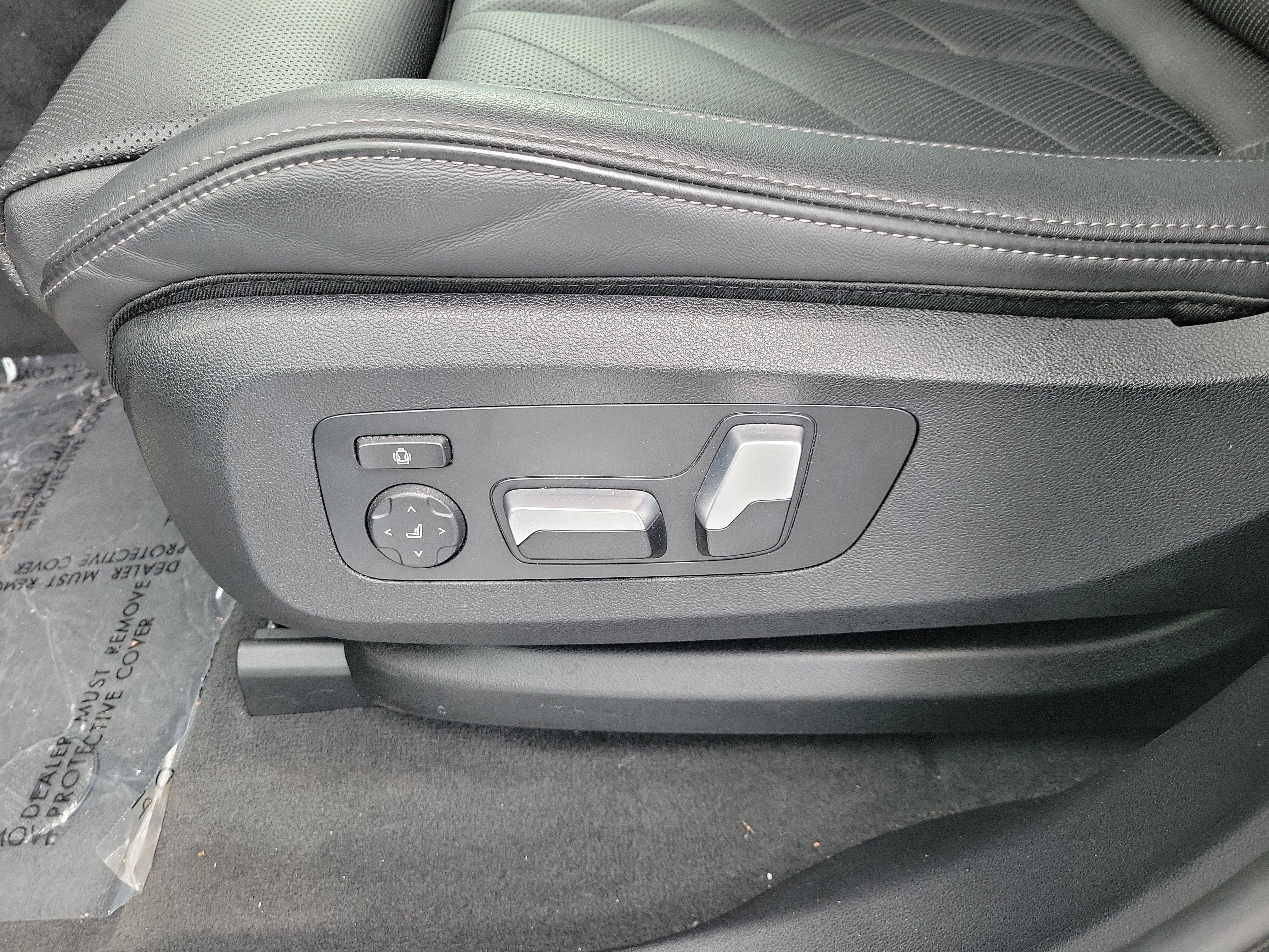Certified Used 2024 Brooklyn Grey Metallic BMW xDrive40i image 17