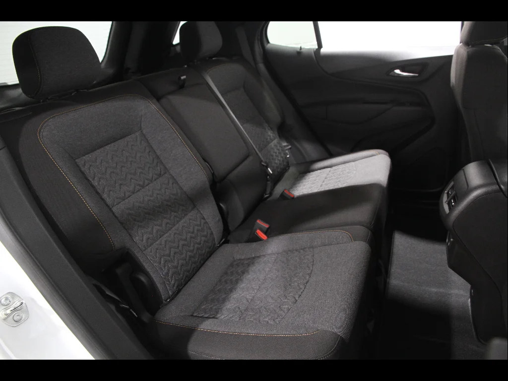 2024 Chevrolet Equinox LT - Photo 18