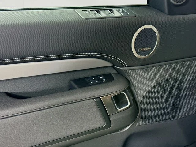 New 2026 Brown Land Rover Dynamic SE image 20