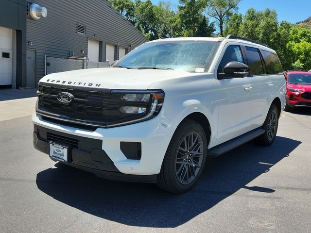 New 2026 Star White Metallic Tri-Coat Ford Platinum® image 5