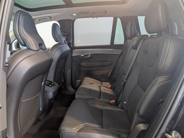 2026 Volvo XC90 Ultra - Photo 24