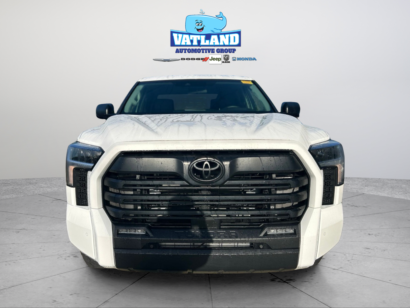 Used 2024 White Toyota SR5 image 8