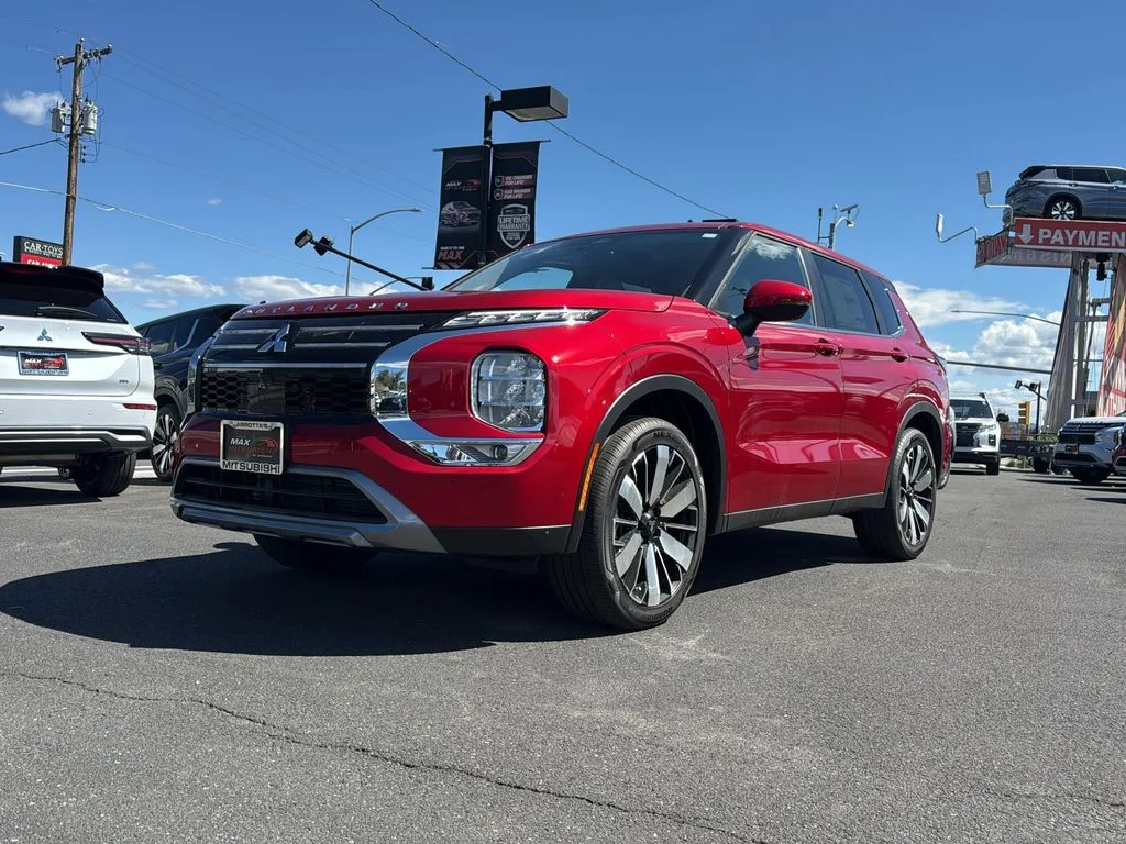 New 2026 Red Diamond Mitsubishi LE image 36