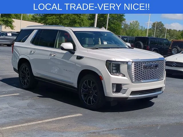 Used 2023 White GMC Denali image 7