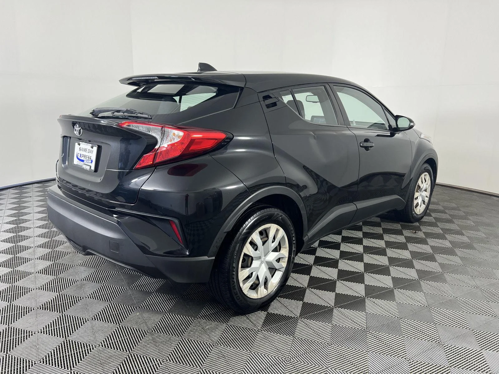 Used 2019 Black Sand Pearl Toyota LE image 3