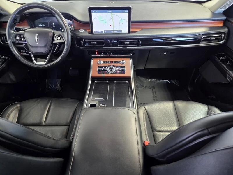 Used 2023 Gray Metallic LINCOLN RESERVE AWD image 15