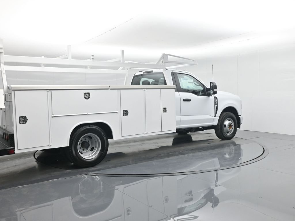 New 2026 Oxford White Ford XL image 27