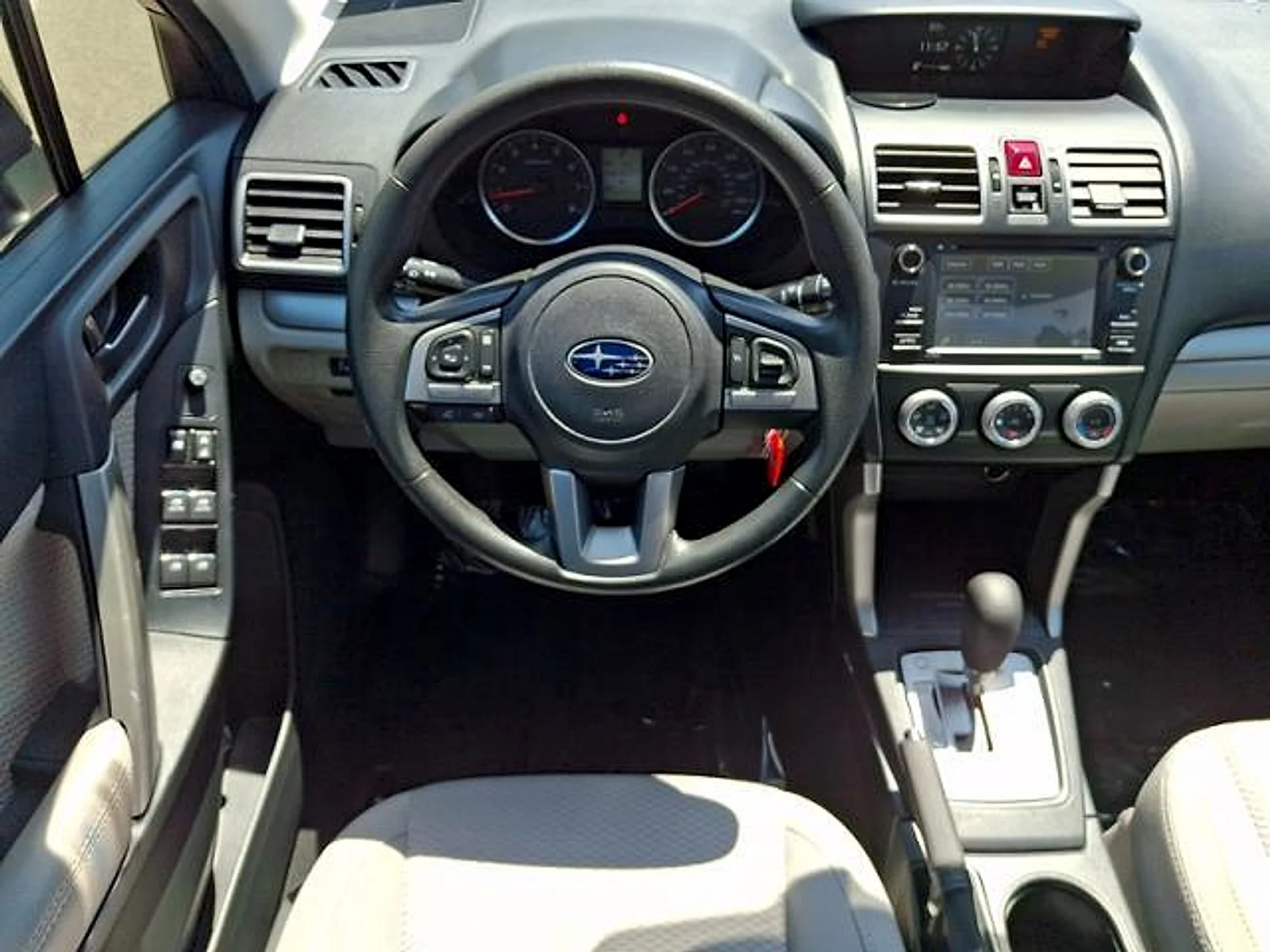Used 2018 Venetian Red Pearl Subaru 2.5i image 12