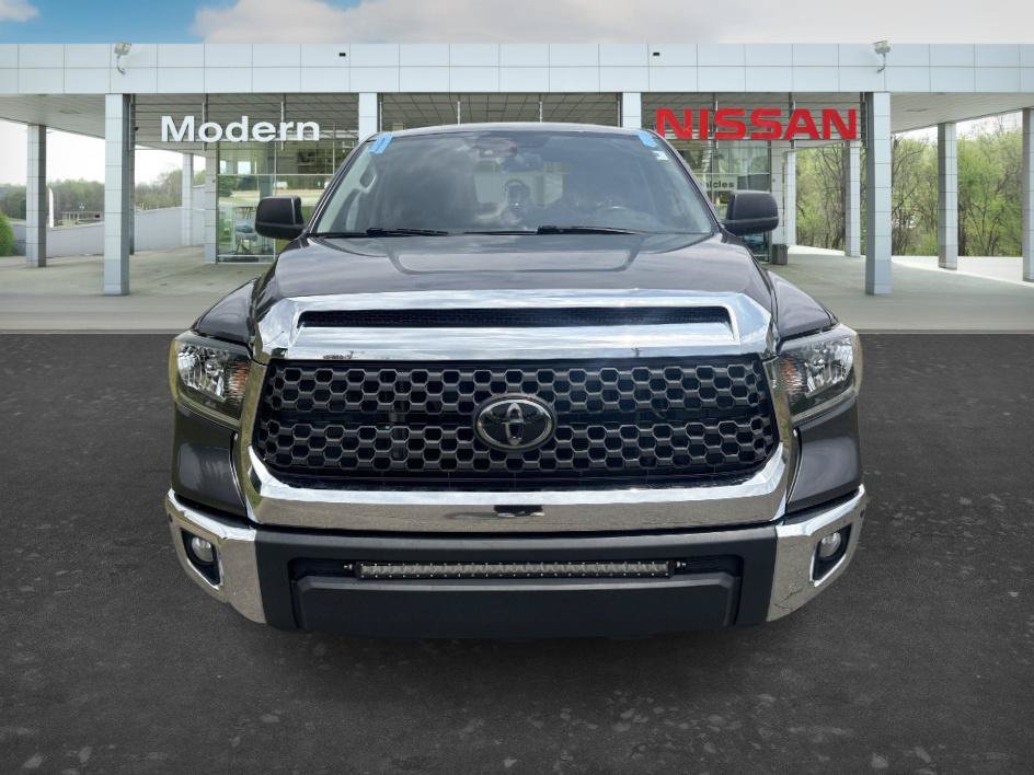 Used 2020 Magnetic Gray Metallic Toyota SR5 image 9