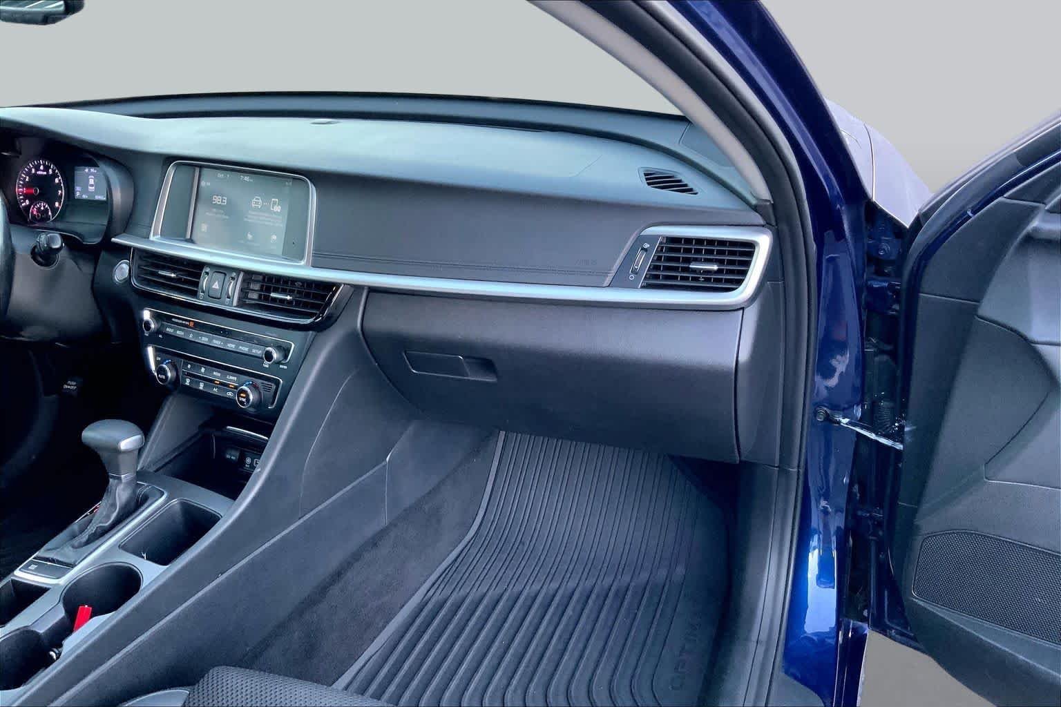 Used 2019 Horizon Blue Kia S image 16