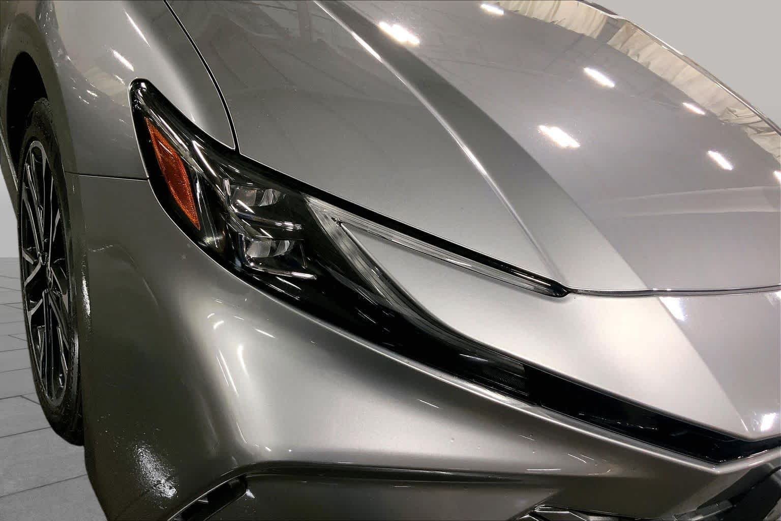2025 Toyota Camry XLE - Photo 28