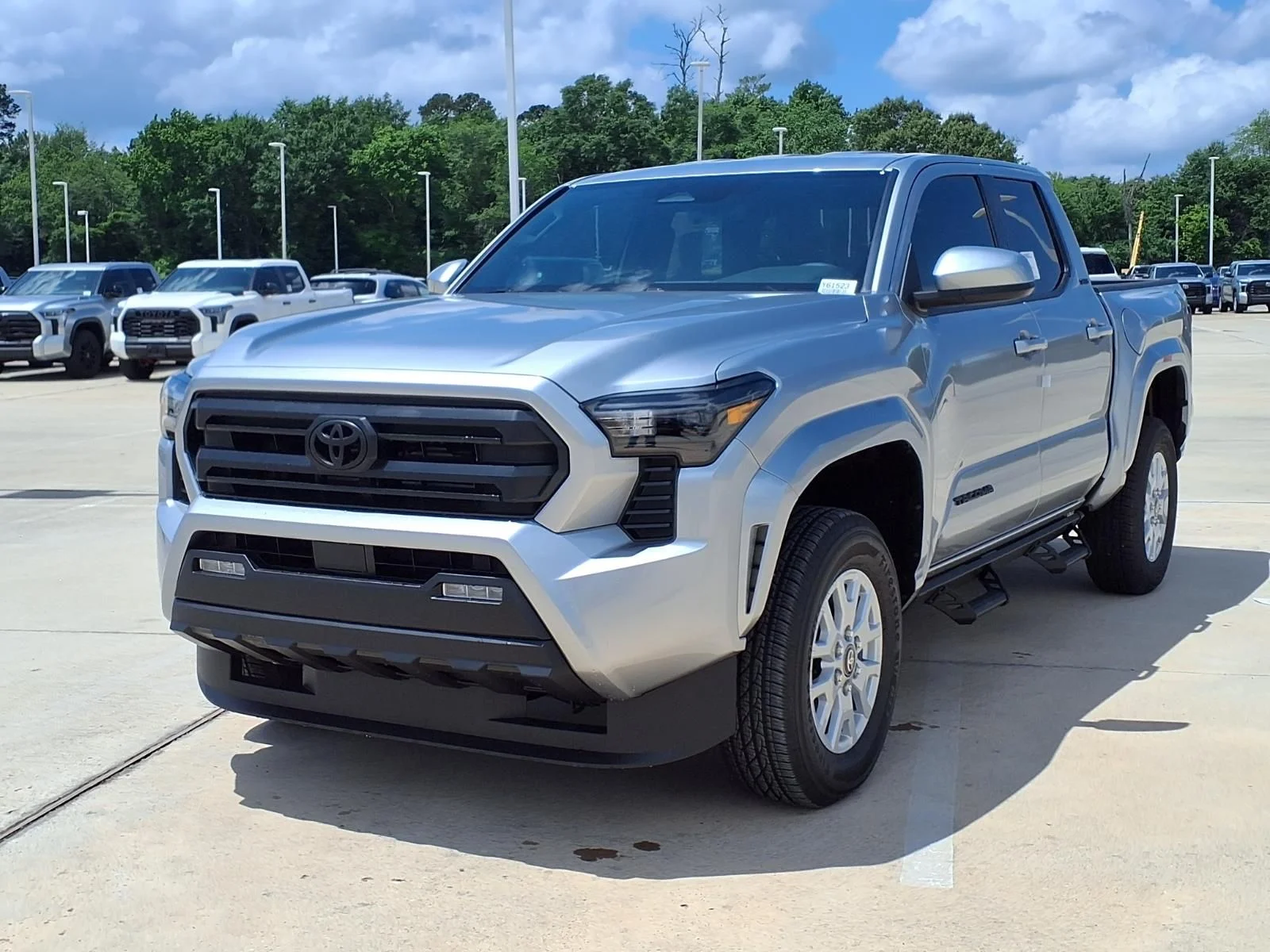 New 2026  Toyota SR5 image 3
