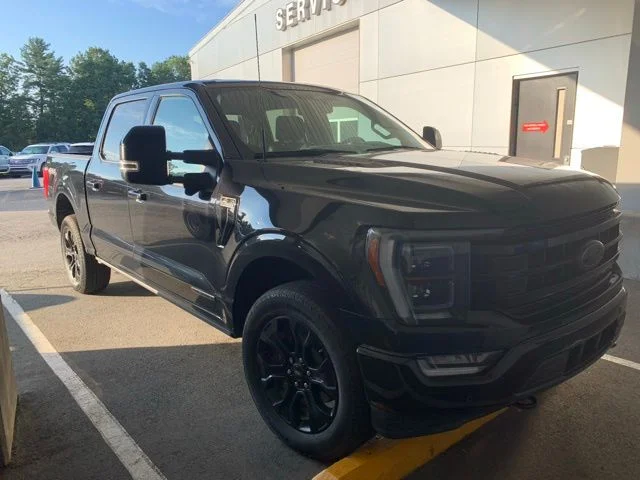 Certified Used 2023 Black Ford Lariat image 2