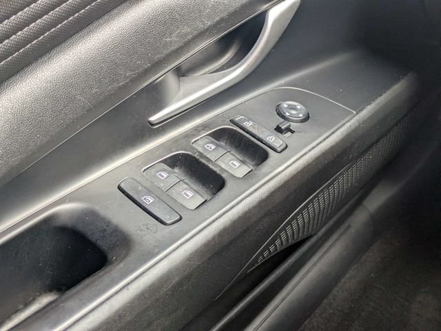Used 2024 Gray Hyundai SEL image 23