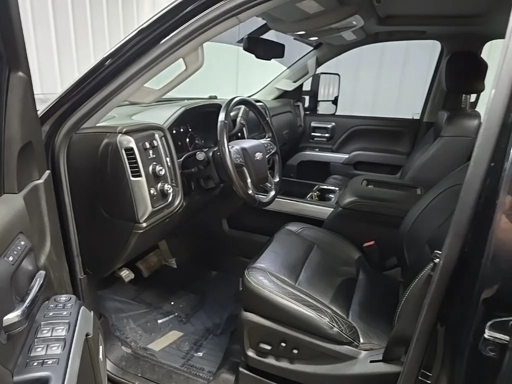 Used 2019 Black Chevrolet LTZ image 29