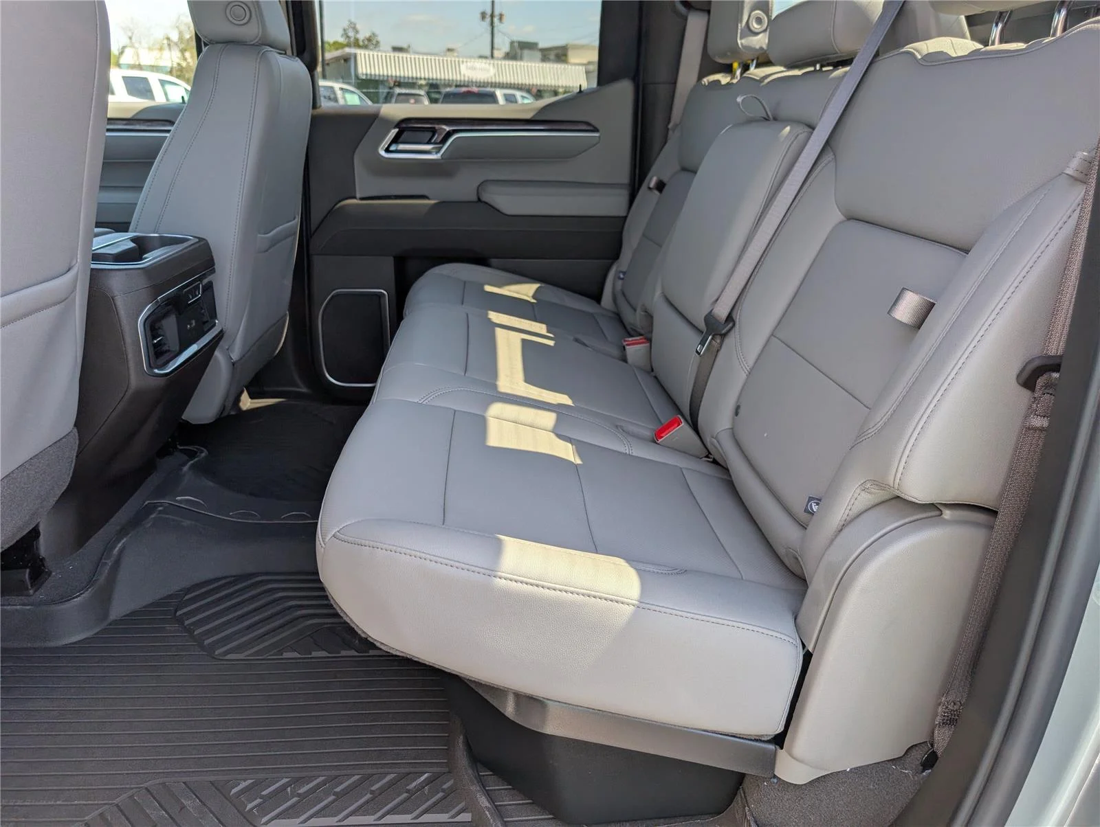 2026 Chevrolet Silverado 1500 LTZ - Photo 33