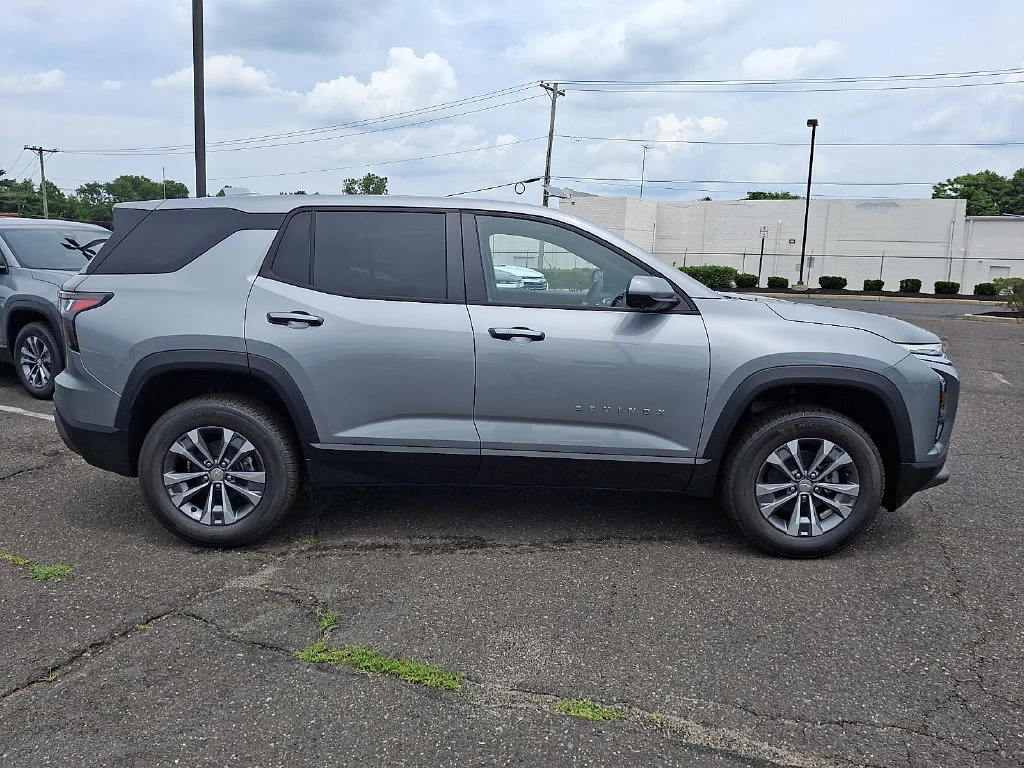 New 2027 Sterling Gray Metallic Chevrolet LT image 9
