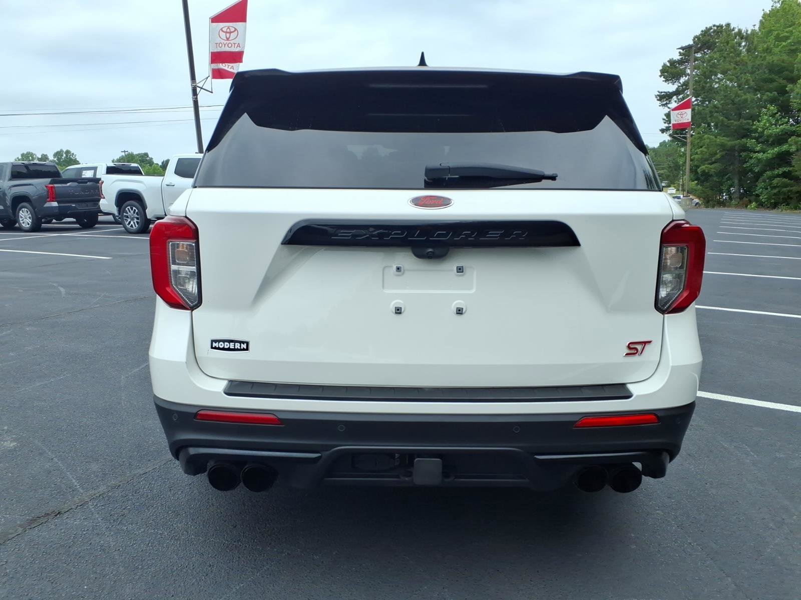Used 2021 Star White Metallic Tri-Coat Ford ST image 6