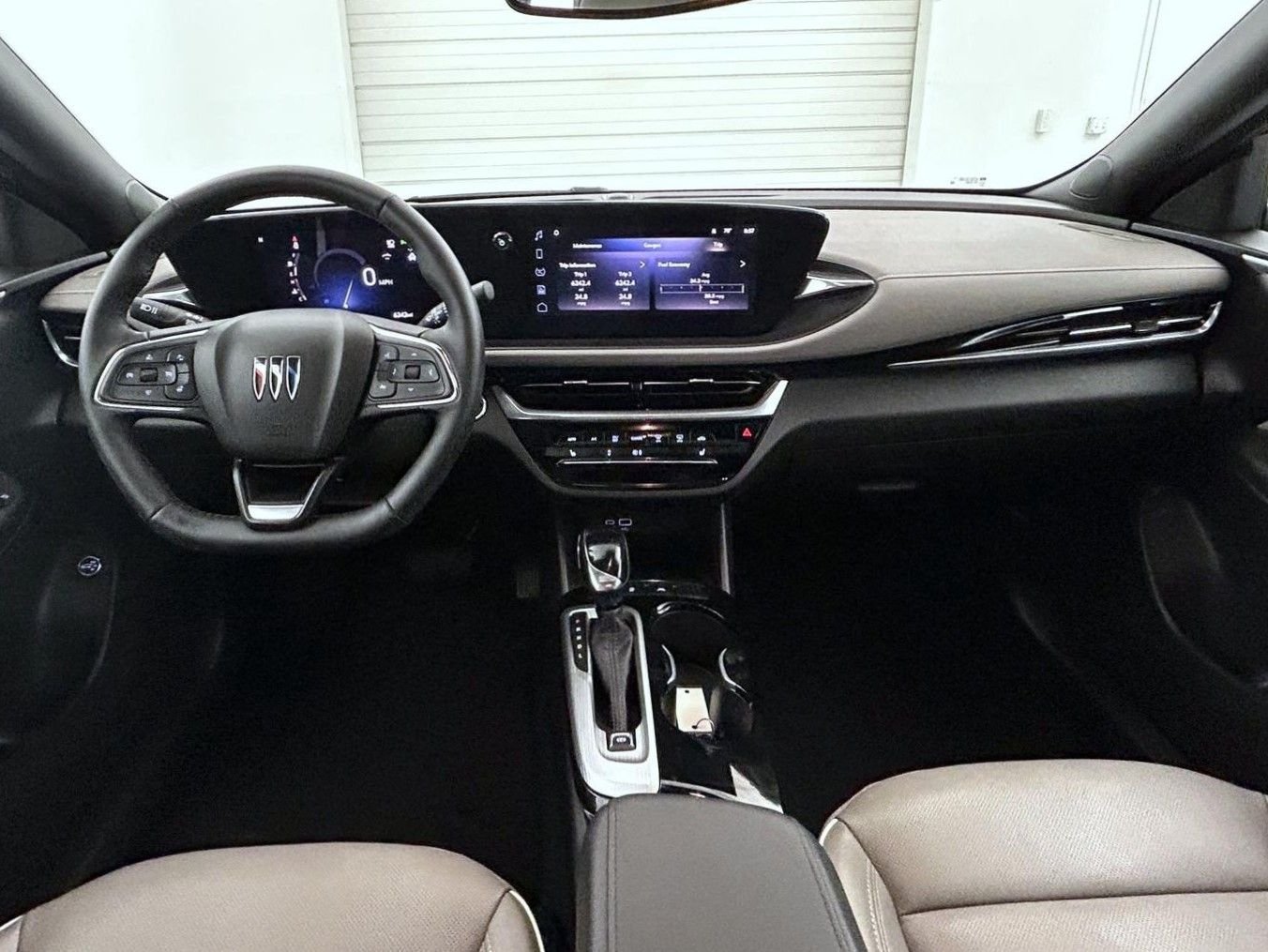 Used 2024 Red Buick Avenir image 13