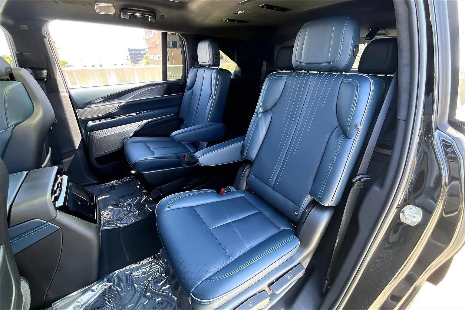 New 2026 Black Raven Cadillac Premium Luxury image 29