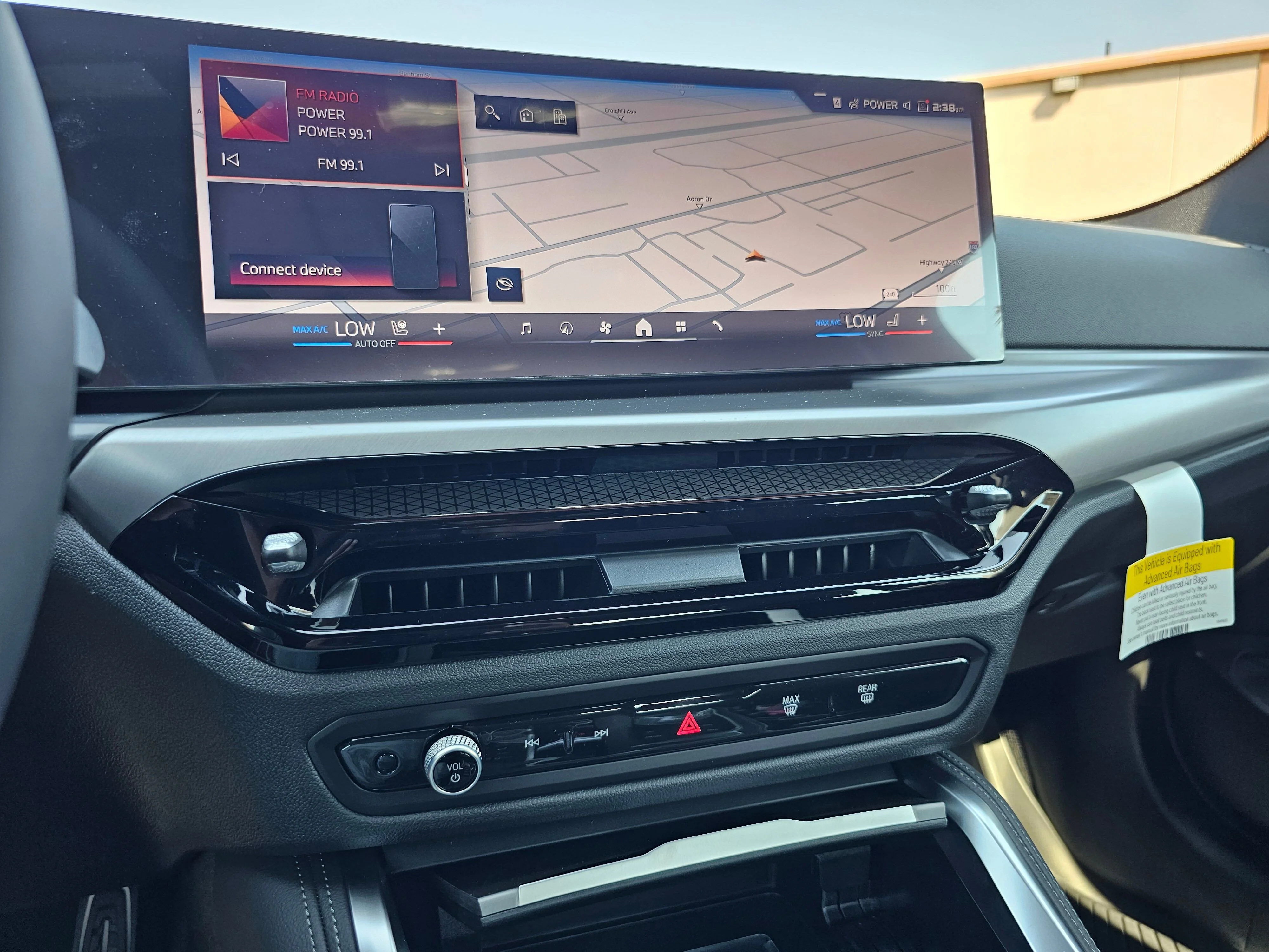 2026 BMW 4 Series M440i - Photo 17