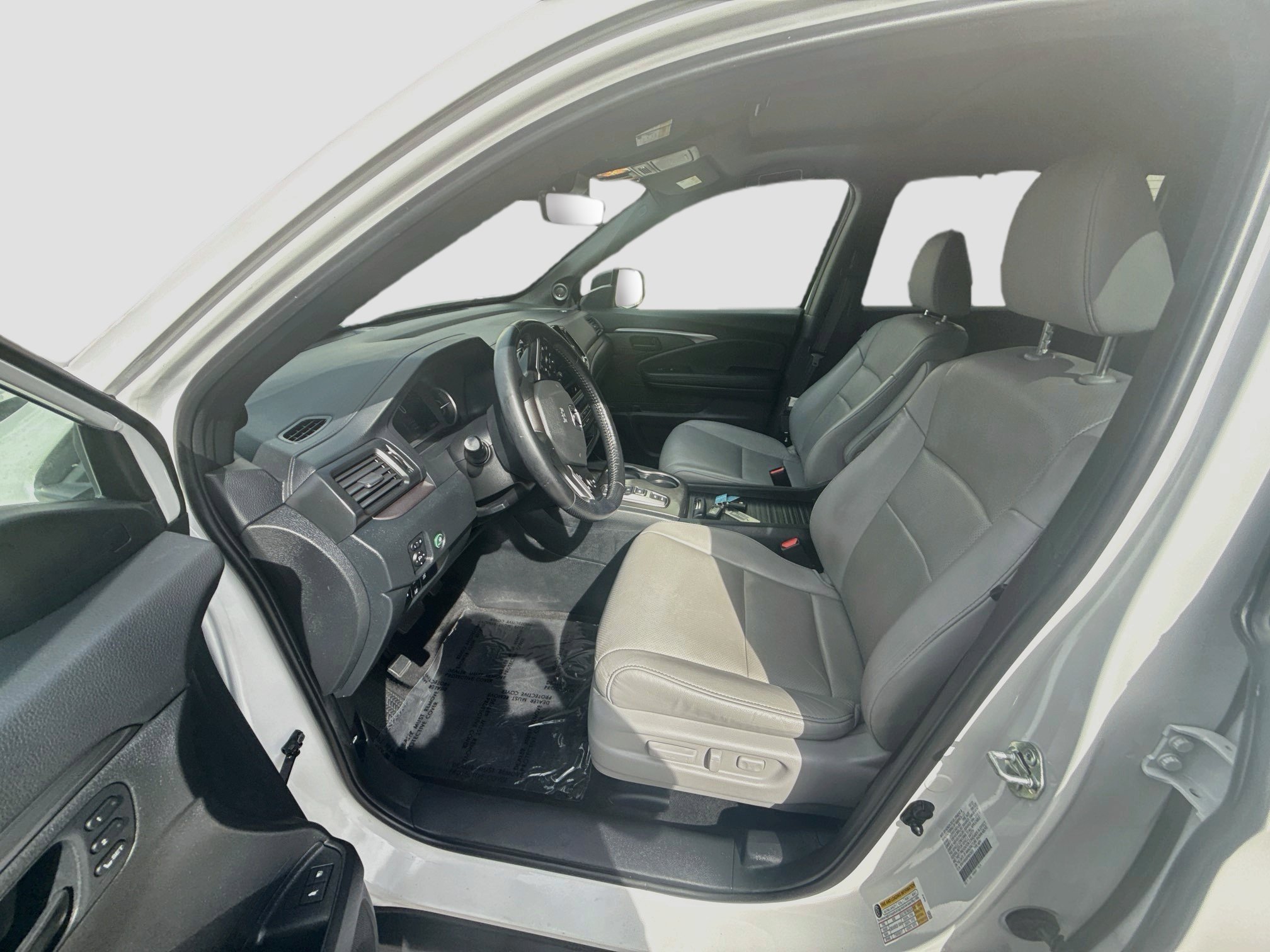 2023 Honda Passport EX-L - Photo 18