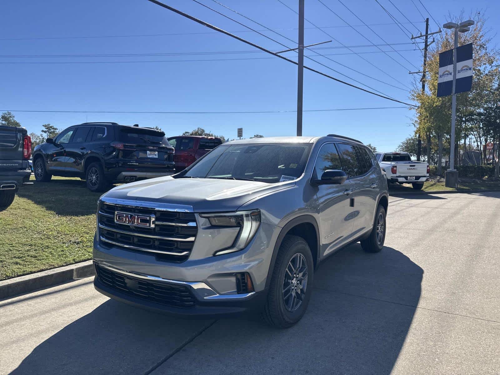2026 GMC Acadia Elevation - Photo 3
