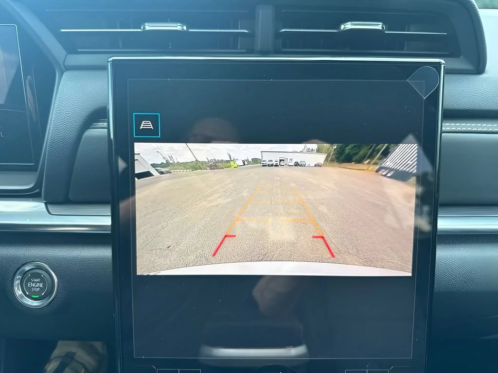New 2027 Summit White GMC Elevation image 21