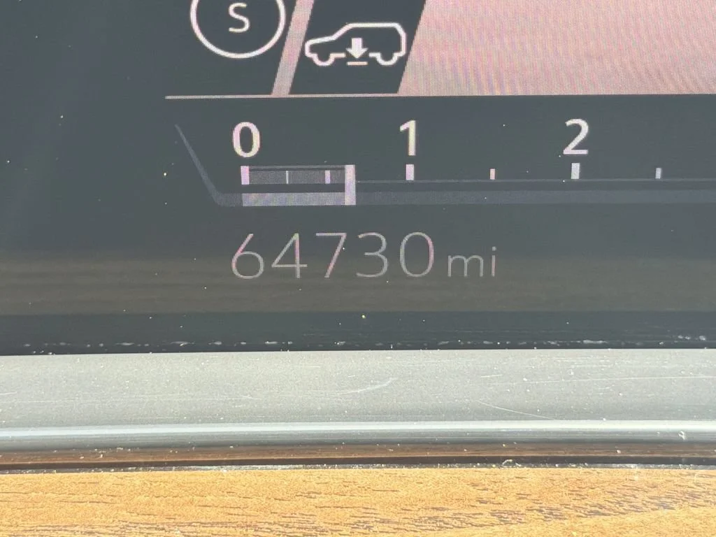 Used 2021 BLACK RAVEN Cadillac Sport Platinum image 18