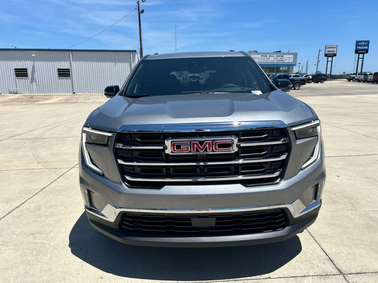New 2026 Sterling Metallic GMC Elevation image 5