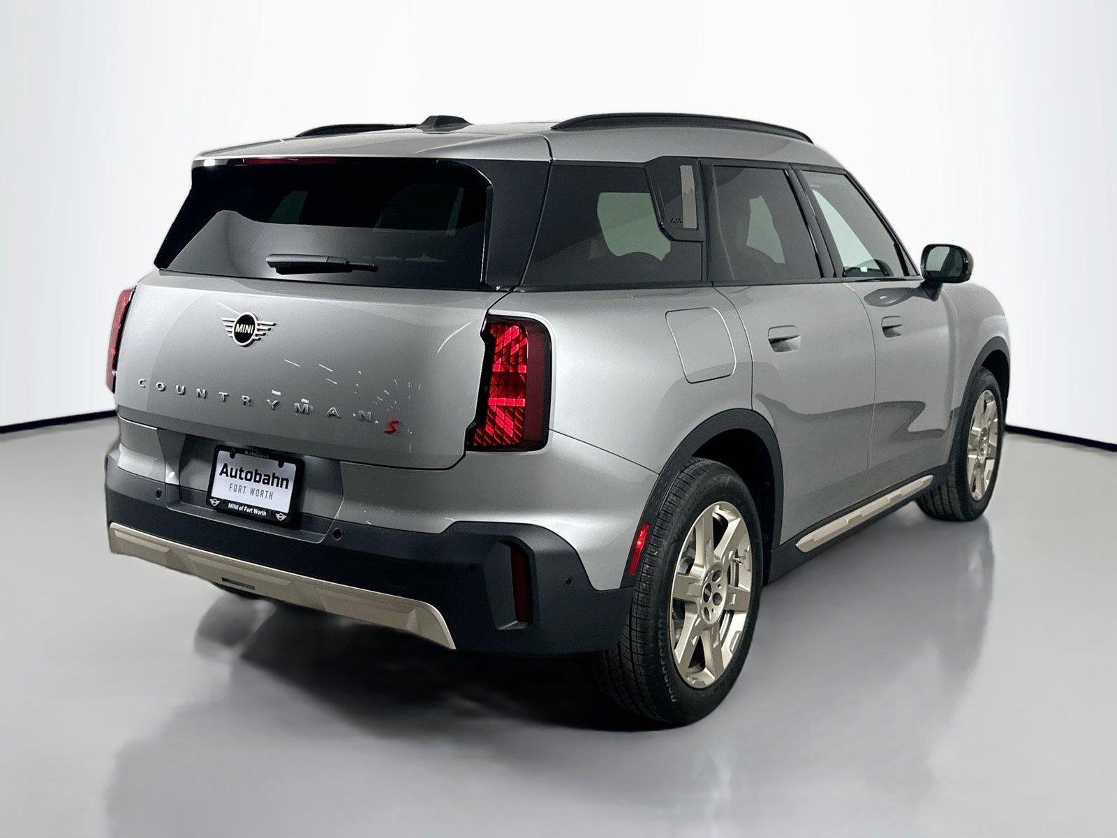 Used 2025 Melting Silver III Metallic MINI S image 4