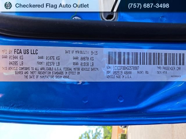 Used 2016 Laser Blue Pearlcoat Dodge SXT image 15