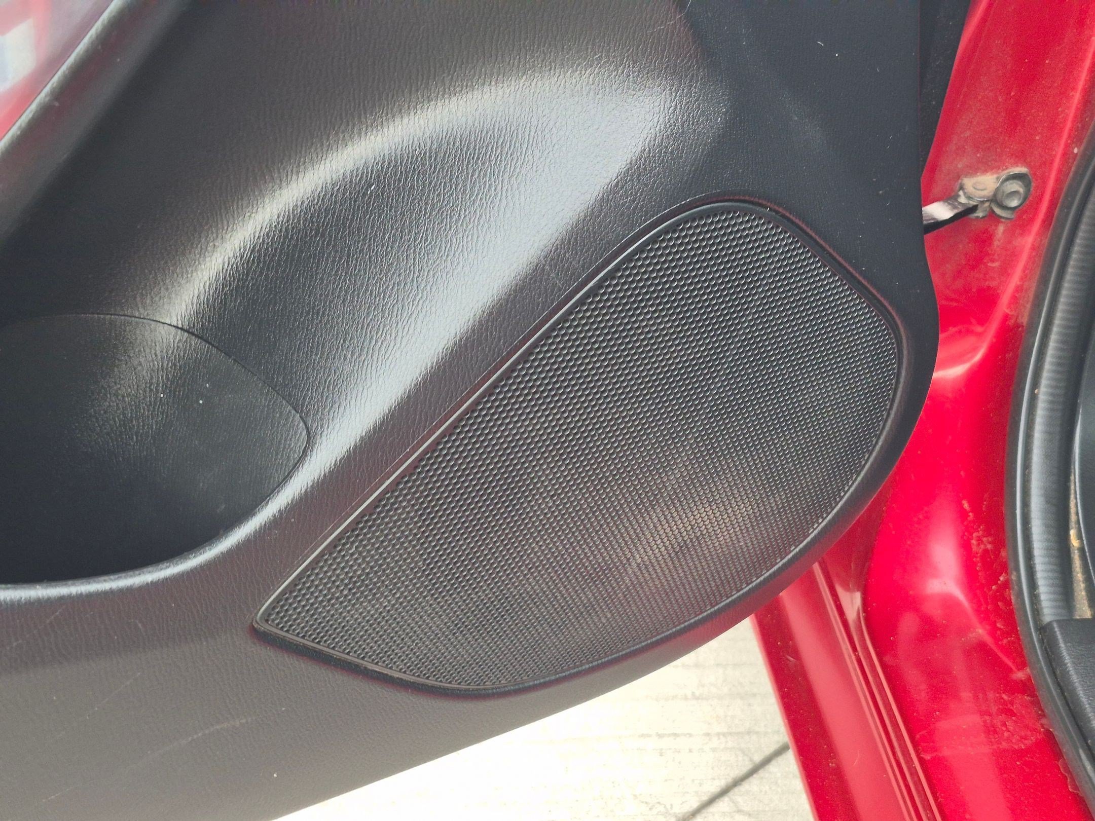 Used 2014 Soul Red Metallic Mazda i Touring image 14