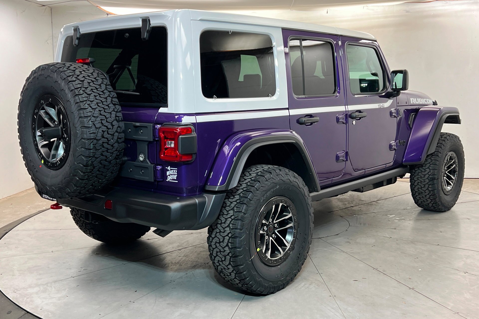 New 2026 Reign Exterior Paint Jeep Rubicon image 6