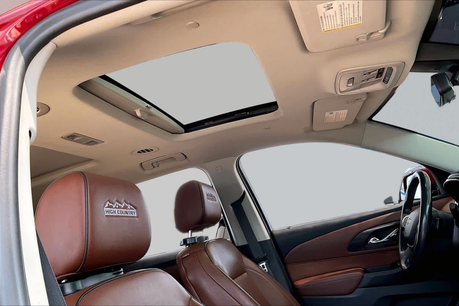 Used 2019 Cajun Red Tintcoat Chevrolet High Country image 14
