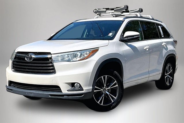2016 Toyota Highlander XLE V6