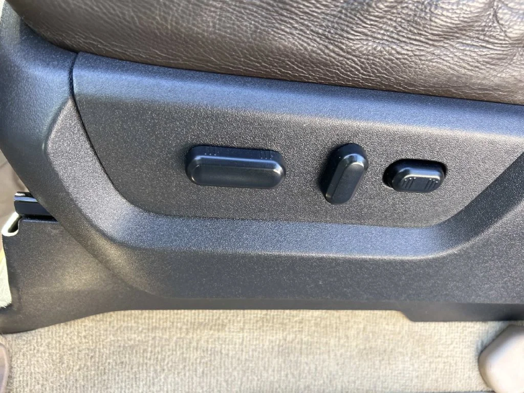 Used 2016 White Ford King Ranch image 43