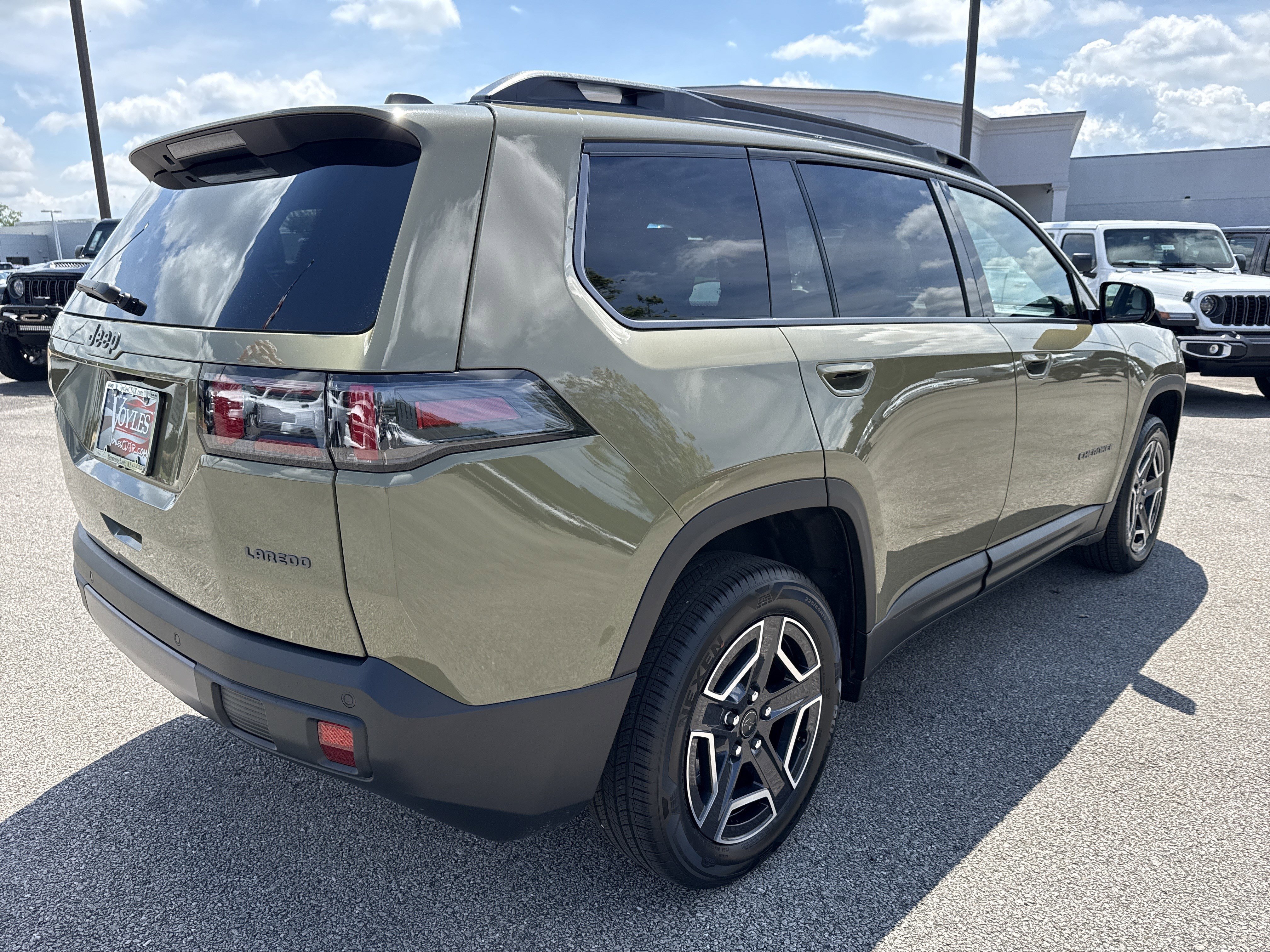 New 2026 41 Exterior Paint Jeep Laredo image 7