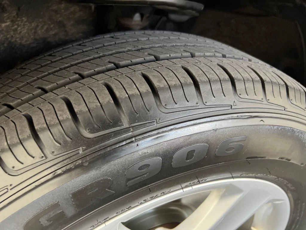 Used 2014 Brown Toyota XLE image 29