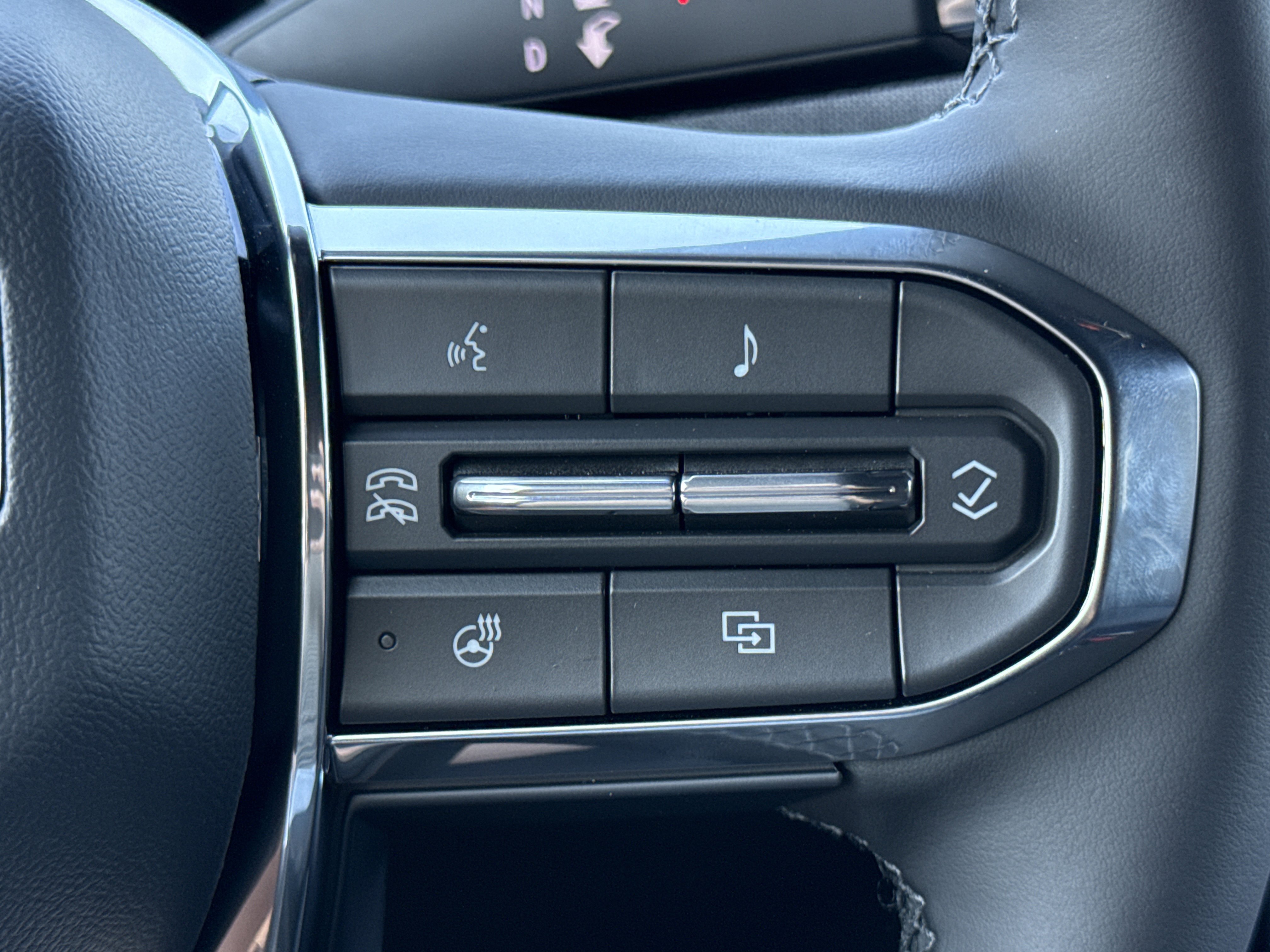 2026 GMC Sierra EV Elevation - Photo 19