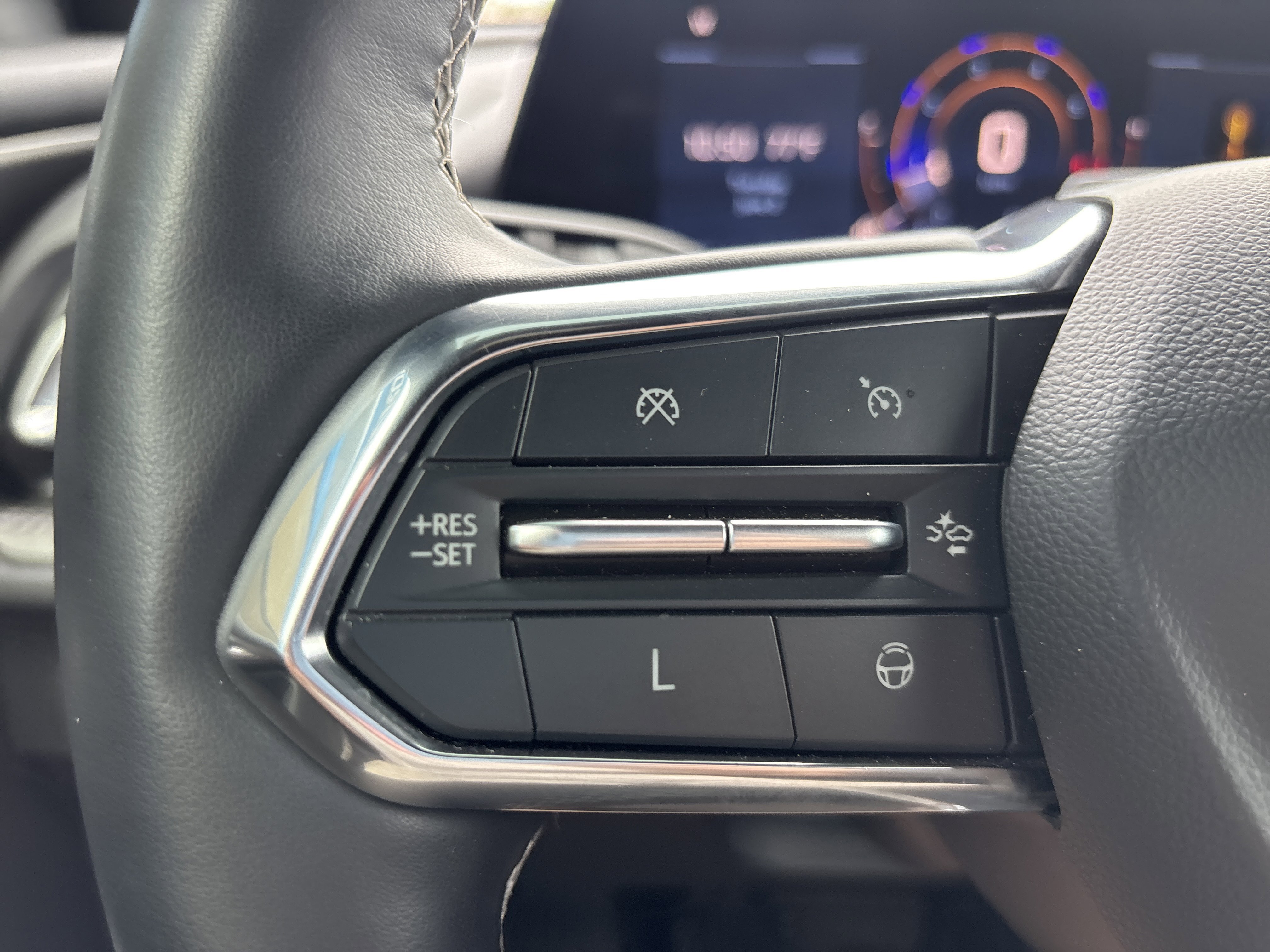 Used 2024 Mosaic Black Metallic Chevrolet LT image 30