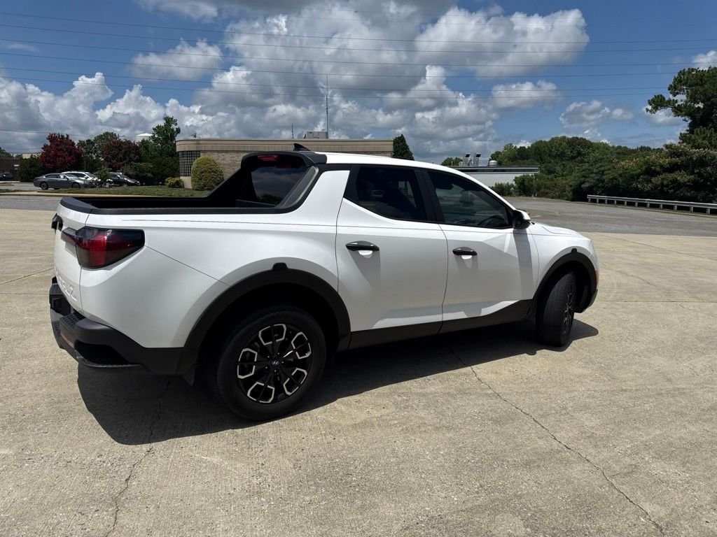 Used 2023 White Hyundai SEL image 8