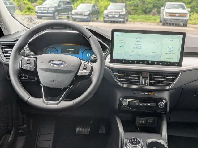 Used 2025 Blue Ford Base image 30
