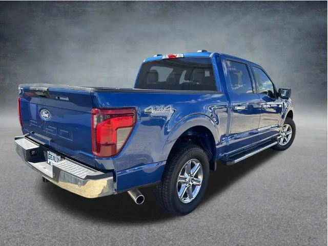 Used 2024 Blue Ford XLT image 21