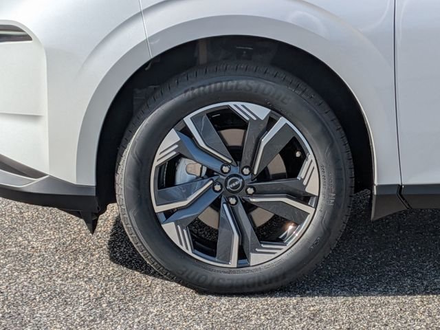 New 2026 Everest White Pearl TriCoat Nissan SL image 33