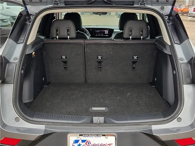 Used 2025 Gray Buick Preferred All-Wheel Drive image 9
